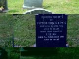 image of grave number 301301
